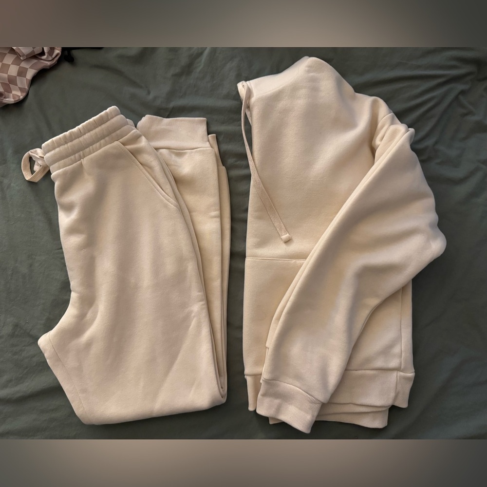 Sweatsuit - hoodie and jogger set